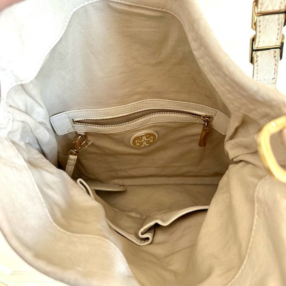 Tory Burch Louisa Crossbody - Picture 11 of 16